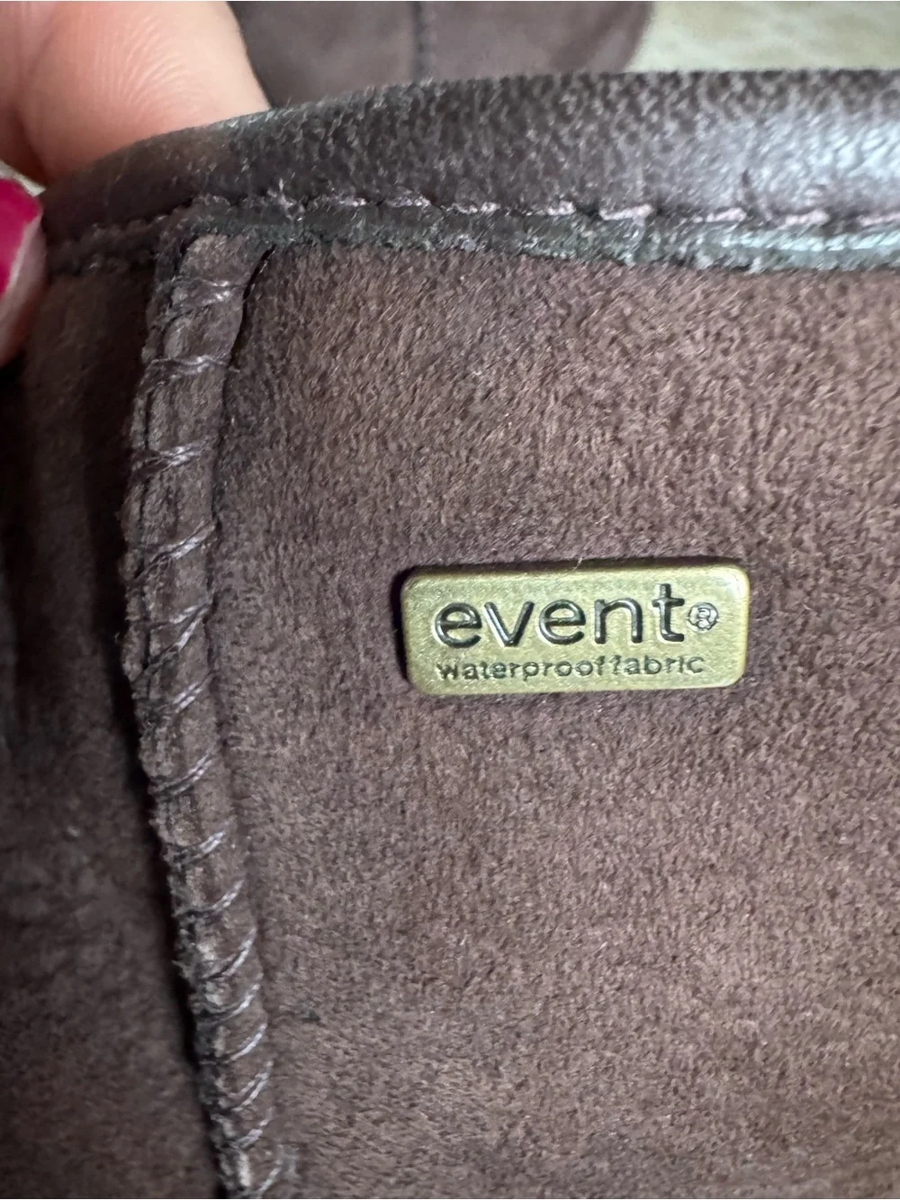 UGG Bridgeport Waterproof Leather Duck Boots Shearling Interior Brown 9
